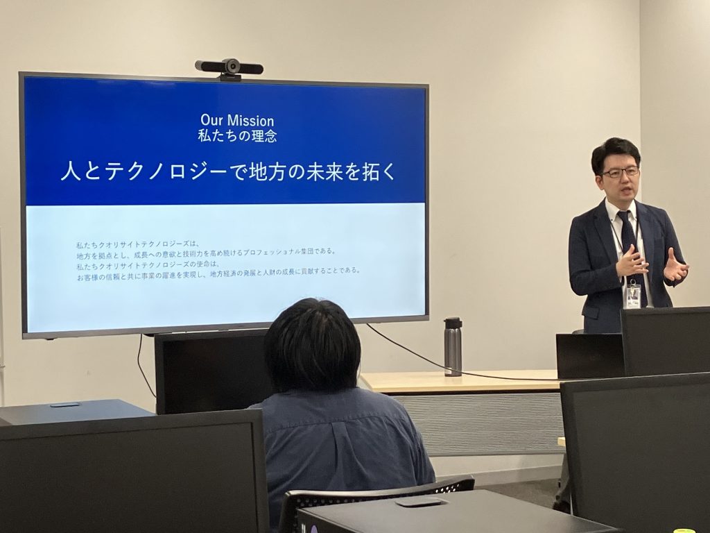 会社紹介＠沖縄本社の様子