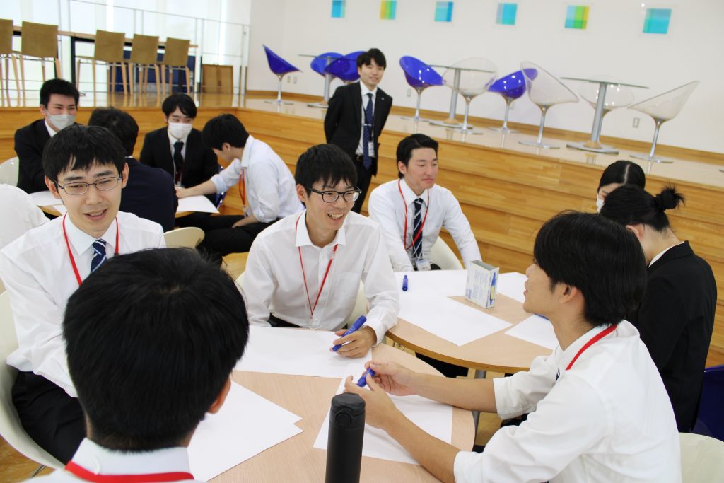 内定者の様子（ワークショップ）