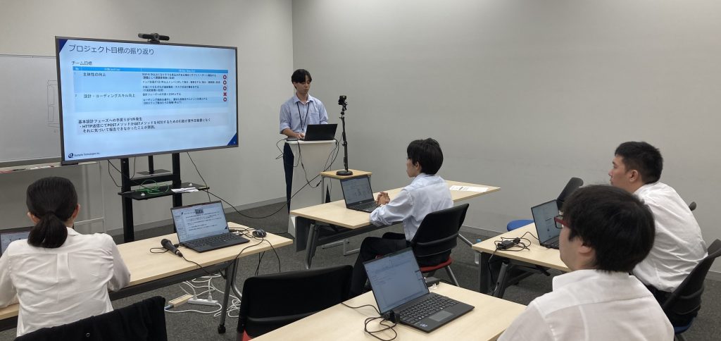 新入社員研修_成果発表会